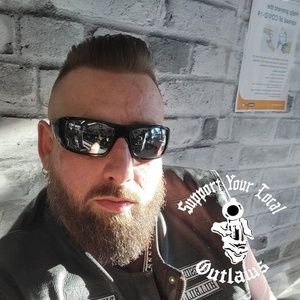 Meet your Posher, Billy